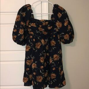 Abercrombie & Fitch Puff Sleeve Dress